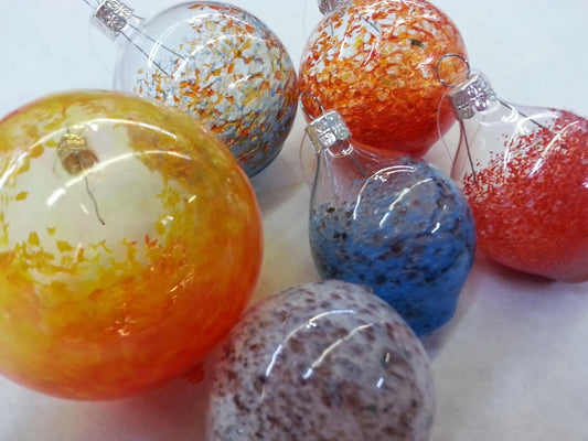 11/8, Blown Globes Class
