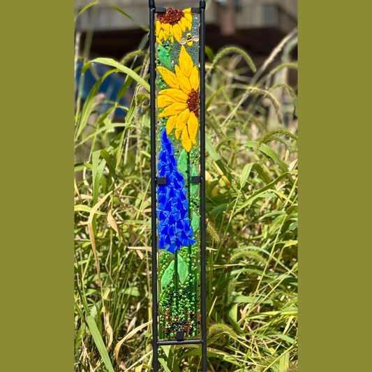 10/11, Fusing Fun:  Splash of Color Garden Stake